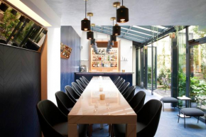 Гостиница Hôtel Amastan Paris  Париж